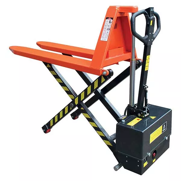 e1 Elektrischer Hochhubwagen – Für breite Paletten – Max. Tragfähigkeit 1500 kg – Image 1