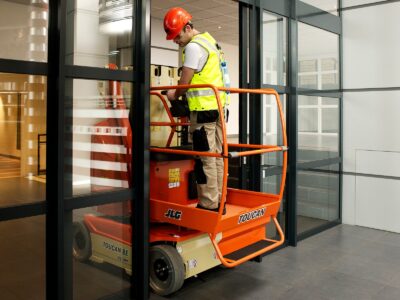 Mastbühne JLG TOUCAN 8E – Image 2