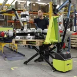 Elektrischer Hochhubwagen 1T – Gabeln 1150×680 mm – Image 4