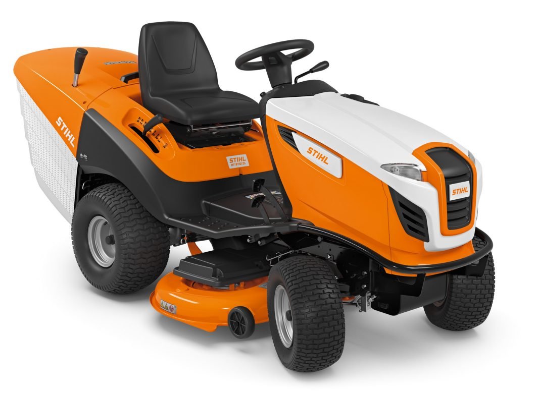 y1.jpg Rasenmähertraktor RT 6112 – Image 1